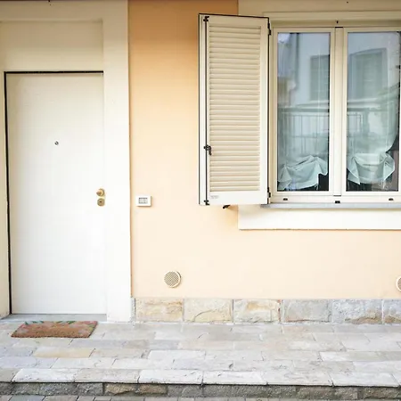 Cute With The Garden