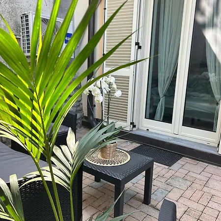 Cute With The Garden *