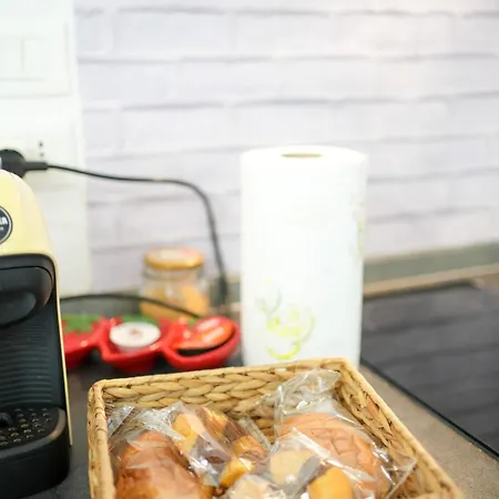 Cute With The Garden Apartamento Turín